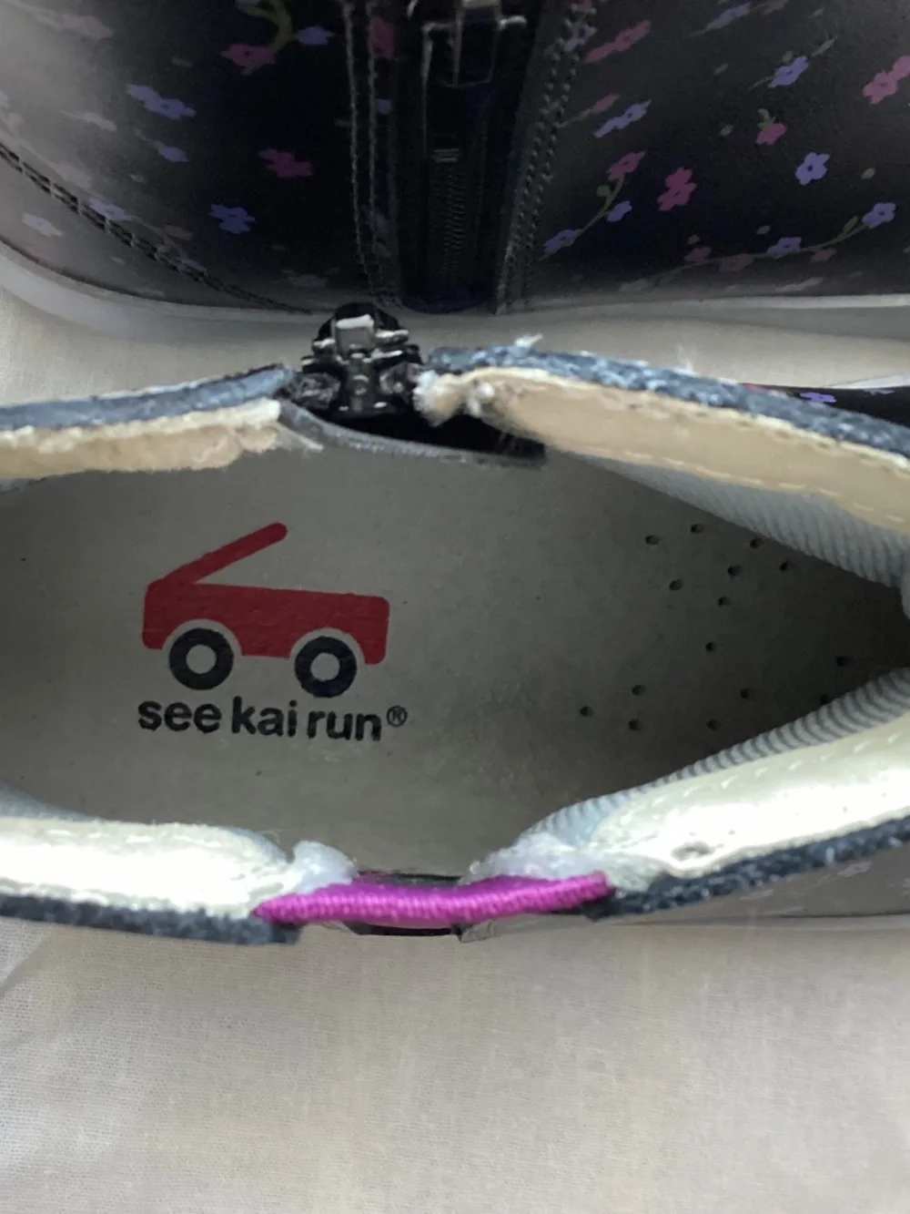 See Kai Run Kids' Keegan II High Top Sneaker, size 12